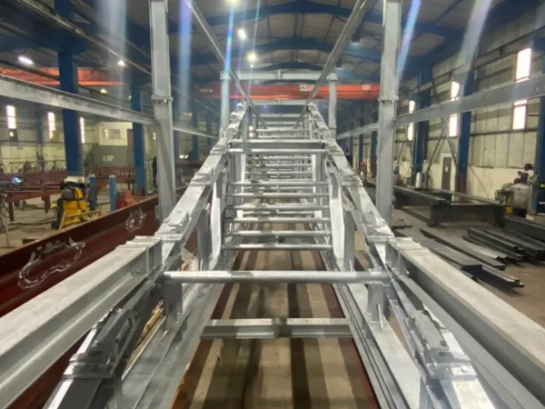 Horizontal and Vertical Conveyor Warehouse