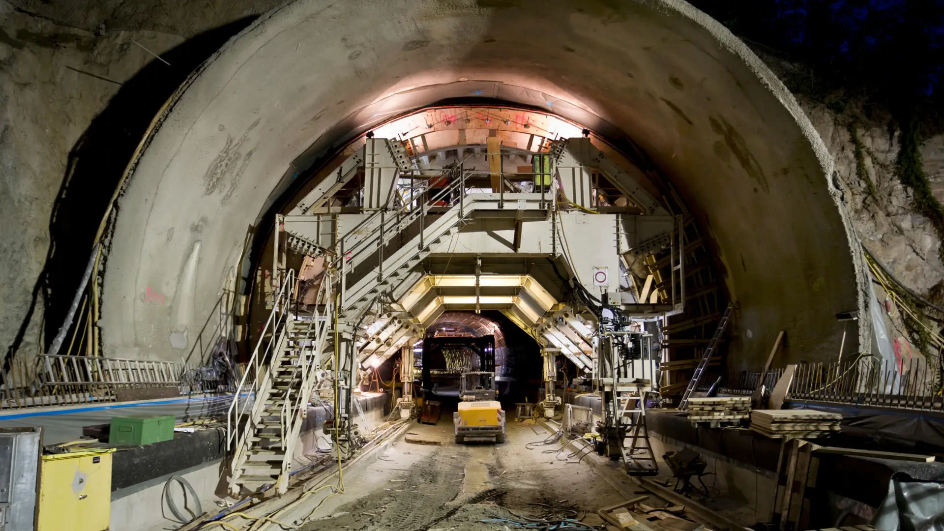 Tunnel and Mining Facilities